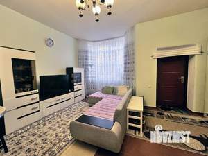 Таунхаус 100м&sup2;, 2-этажный, участок 1 сот.  