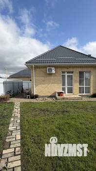 Дом 70м&sup2;, 2-этажный, участок 4 сот.  