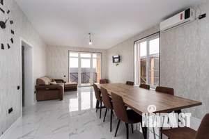 Дом 108м&sup2;, 1-этажный, участок 8 сот.  