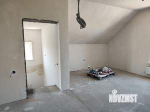 Дом 195м², 1-этажный, участок 5 сот.  