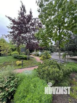 Дом 1230м&sup2;, 1-этажный, участок 85 сот.  