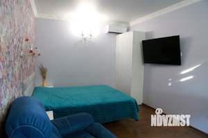 Дом 110м², 2-этажный, участок 6 сот.  