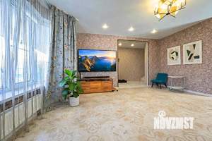 Коттедж 170м&sup2;, 3-этажный, участок 2 сот.  