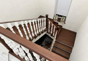 Дом 200м², 2-этажный, участок 6 сот.  