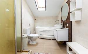 Дом 140м², 2-этажный, участок 4 сот.  