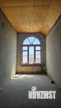 Дом 637м&sup2;, 4-этажный, участок 13 сот.  