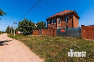 Дом 232м&sup2;, 2-этажный, участок 8 сот.  