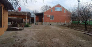 Дом 231м&sup2;, 2-этажный, участок 8 сот.  