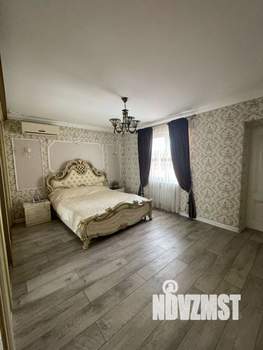 Дом 184м², 2-этажный, участок 4 сот.  