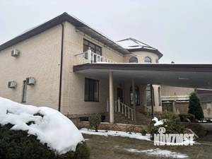 Дом 750м&sup2;, 2-этажный, участок 9 сот.  