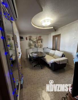 Дом 160м&sup2;, 2-этажный, участок 4 сот.  