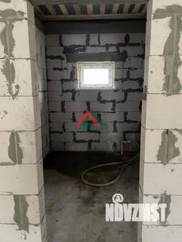 Дом 100м&sup2;, 1-этажный, участок 4 сот.  