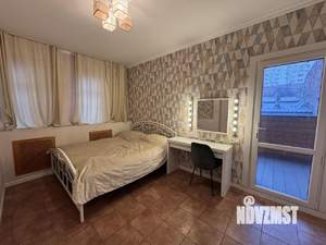 Дом 126м², 4-этажный, участок 2 сот.  