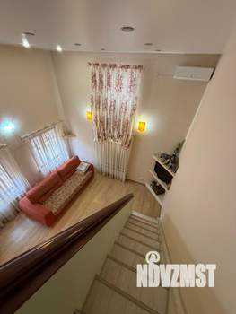 Дом 93м&sup2;, 2-этажный, участок 6 сот.  