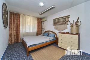 Дом 160м², 2-этажный, участок 2 сот.  