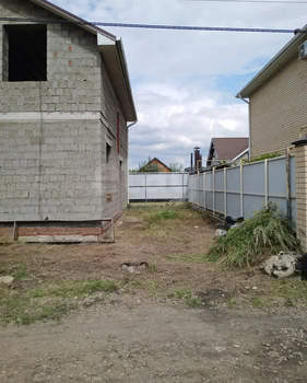 Дом 96м&sup2;, 2-этажный, участок 4 сот.  