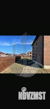 Дом 200м&sup2;, 2-этажный, участок 6 сот.  