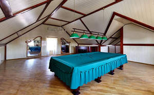 Дом 349м&sup2;, 3-этажный, участок 6 сот.  