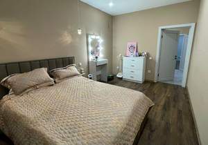 Дом 194м², 3-этажный, участок 3 сот.  