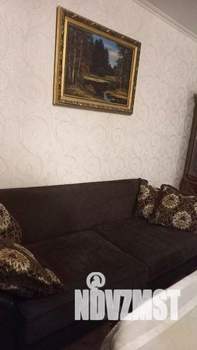 Дом 220м², 2-этажный, участок 3 сот.  