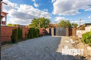 Дом 227м&sup2;, 3-этажный, участок 5 сот.  