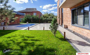 Дом 254м&sup2;, 2-этажный, участок 8 сот.  