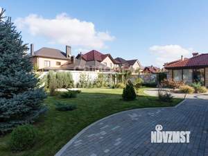 Коттедж 330м², 2-этажный, участок 8 сот.  