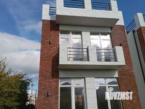 Дом 246м&sup2;, 3-этажный, участок 4 сот.  