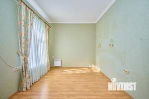 Дом 208м², 2-этажный, участок 8 сот.  