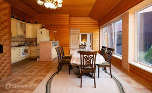 Дом 310м&sup2;, 2-этажный, участок 10 сот.  