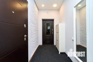 Дом 164м&sup2;, 2-этажный, участок 3 сот.  