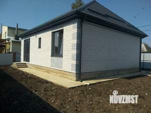 Дом 100м&sup2;, 2-этажный, участок 3 сот.  