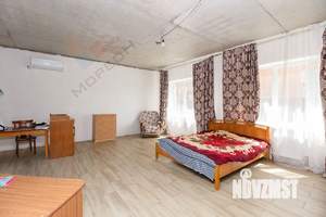 Дом 160м², 2-этажный, участок 4 сот.  