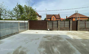 Дом 175м&sup2;, 2-этажный, участок 10 сот.  