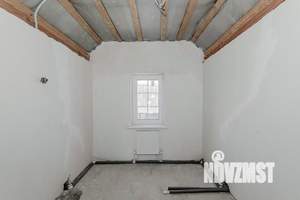 Дом 130м&sup2;, 2-этажный, участок 4 сот.  