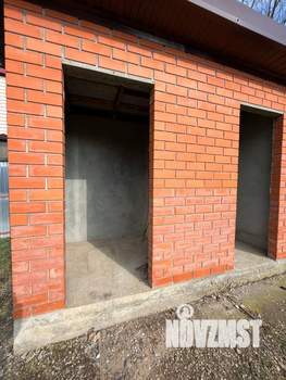 Дом 80м&sup2;, 2-этажный, участок 5 сот.  