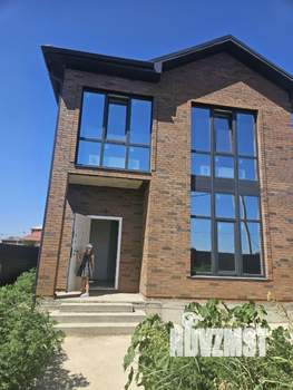 Дом 140м&sup2;, 2-этажный, участок 4 сот.  