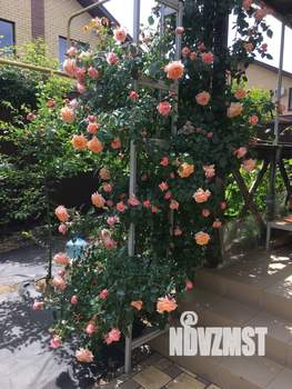 Коттедж 107м&sup2;, 2-этажный, участок 3 сот.  