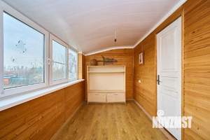 Дом 100м&sup2;, 2-этажный, участок 8 сот.  