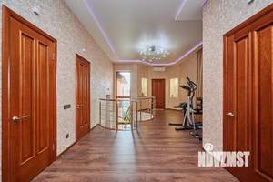 Коттедж 306м², 2-этажный, участок 4 сот.  