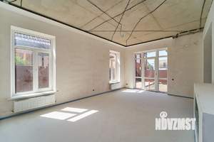 Коттедж 165м², 2-этажный, участок 4 сот.  