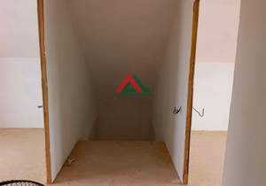 Дом 91м&sup2;, 2-этажный, участок 3 сот.  