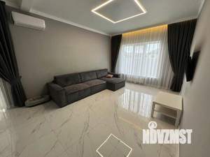 Дом 135м&sup2;, 1-этажный, участок 6 сот.  