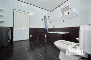 Дом 130м&sup2;, 1-этажный, участок 3 сот.  