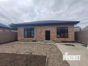 Дом 100м&sup2;, 1-этажный, участок 4 сот.  