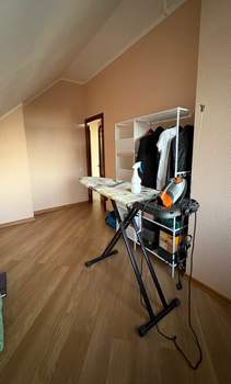 Дом 190м², 3-этажный, участок 5 сот.  