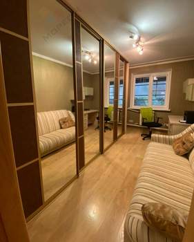 Дом 203м&sup2;, 2-этажный, участок 5 сот.  