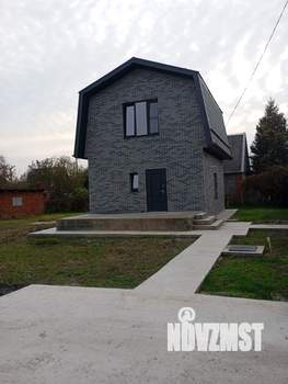 Дом 90м², 2-этажный, участок 6 сот.  