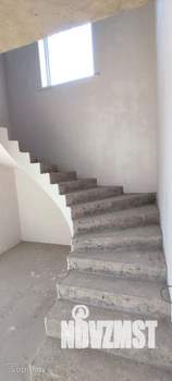 Дом 135м&sup2;, 2-этажный, участок 4 сот.  