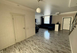 Дом 127м&sup2;, 2-этажный, участок 2 сот.  